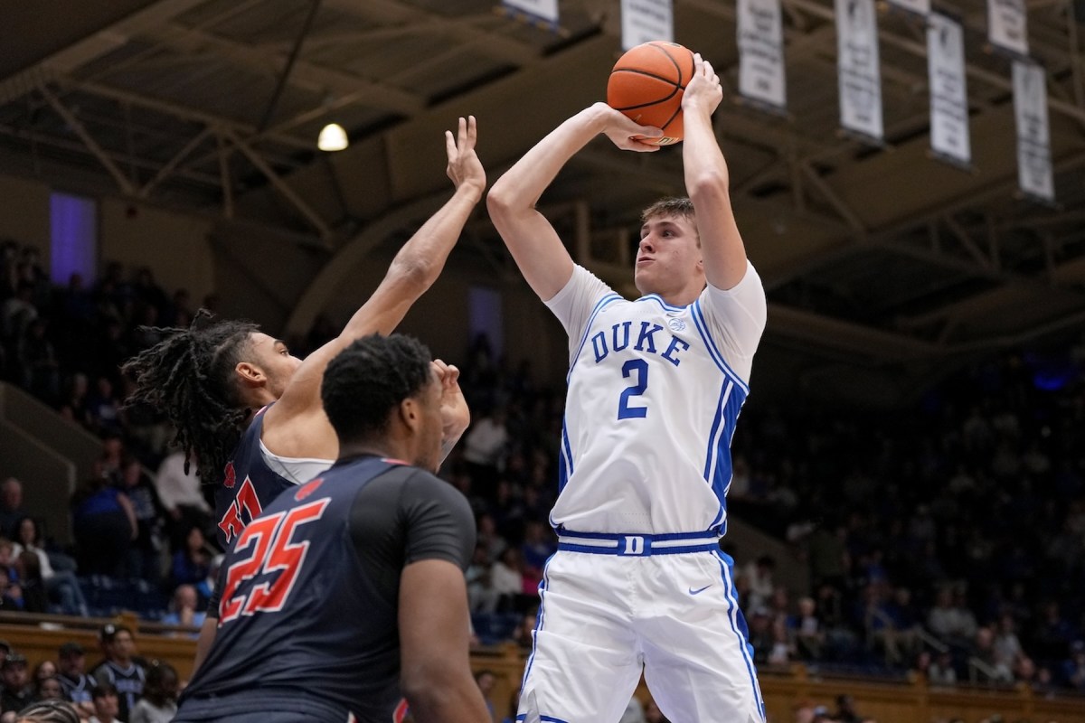 Top Freshmen for 2024-25 Men's College Basketball - Hoops HQ