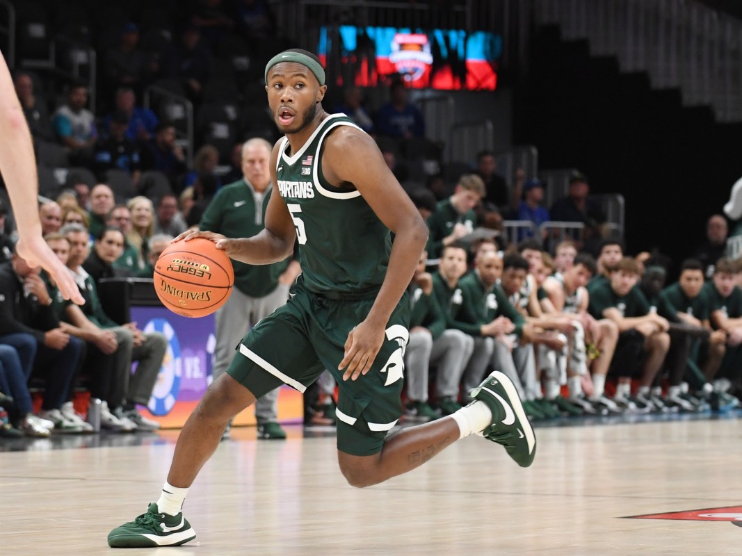 Michigan State is undefeated in the Big Ten.