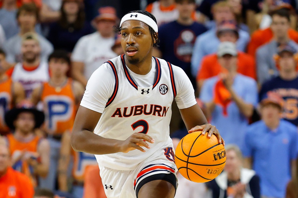 Inside the SEC: Auburn's Secret Weapon, Florida's Selfless Big Man - Hoops  HQ, image size:1200x800