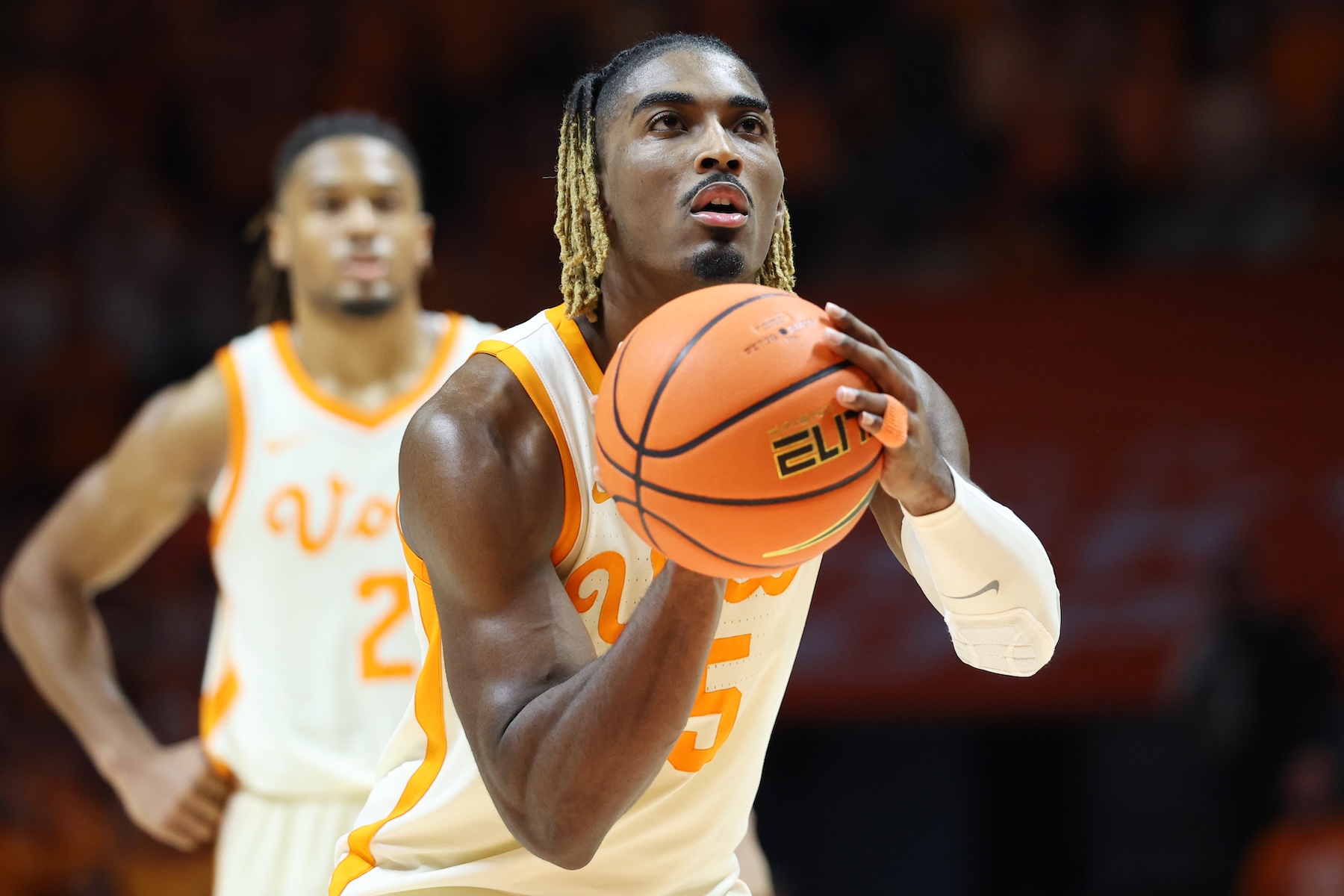 Jahmai Mashack during the first half at Thompson-Boling Arena 