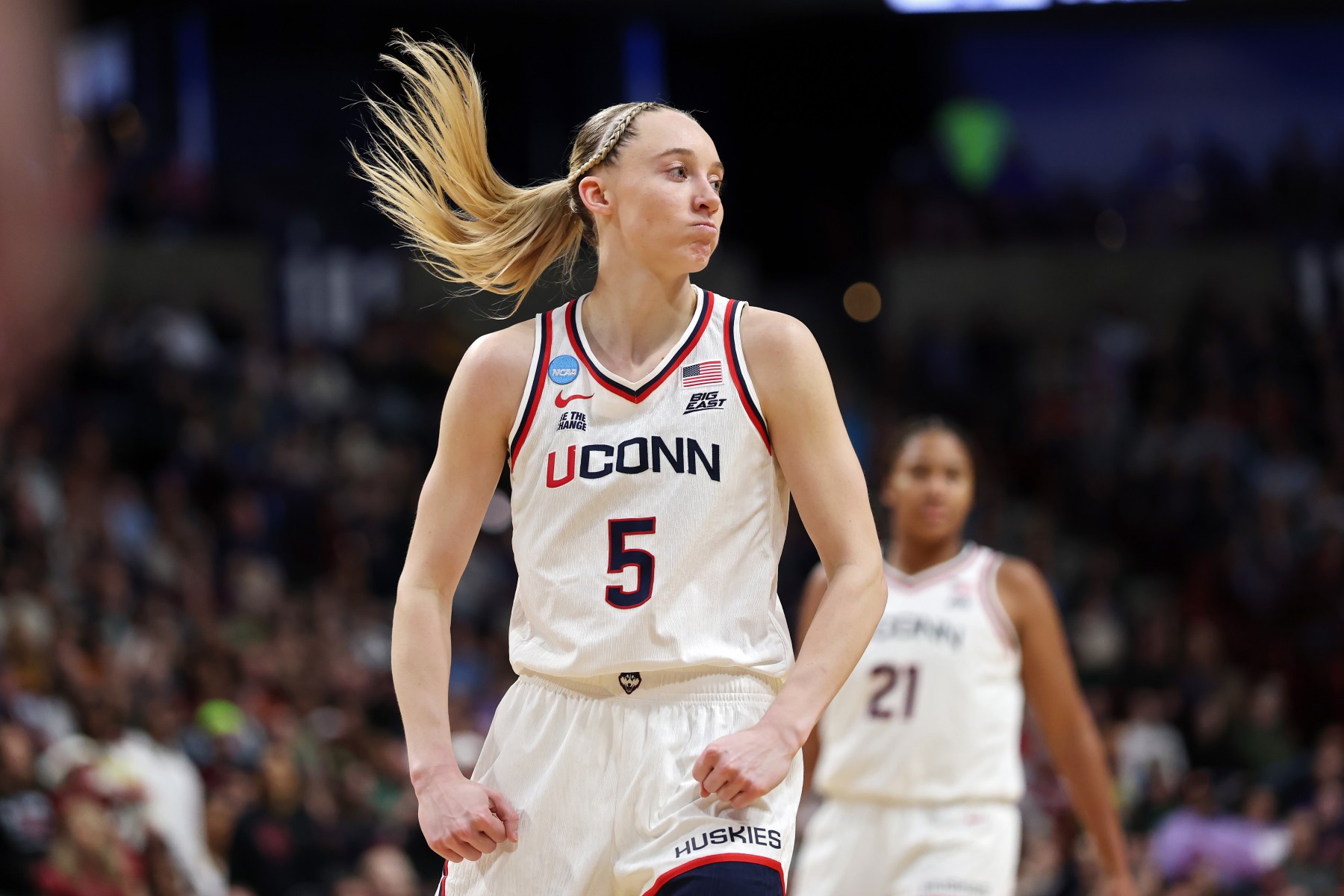 Even as Pro, Bueckers Outshines All But One CBB Star in NIL Rankings
