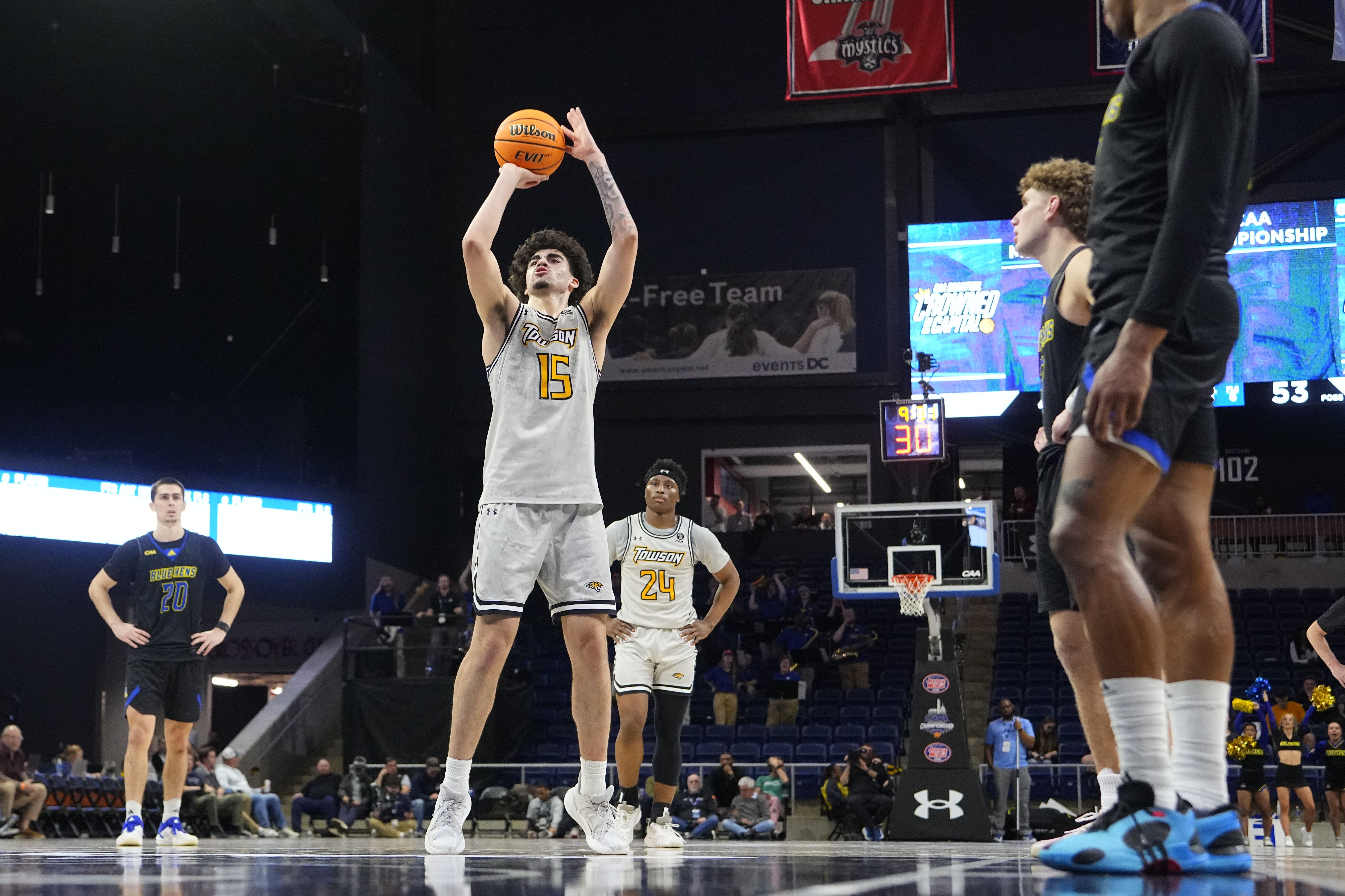 Tyler Tejada, 6-foot-8 junior wing, Towson