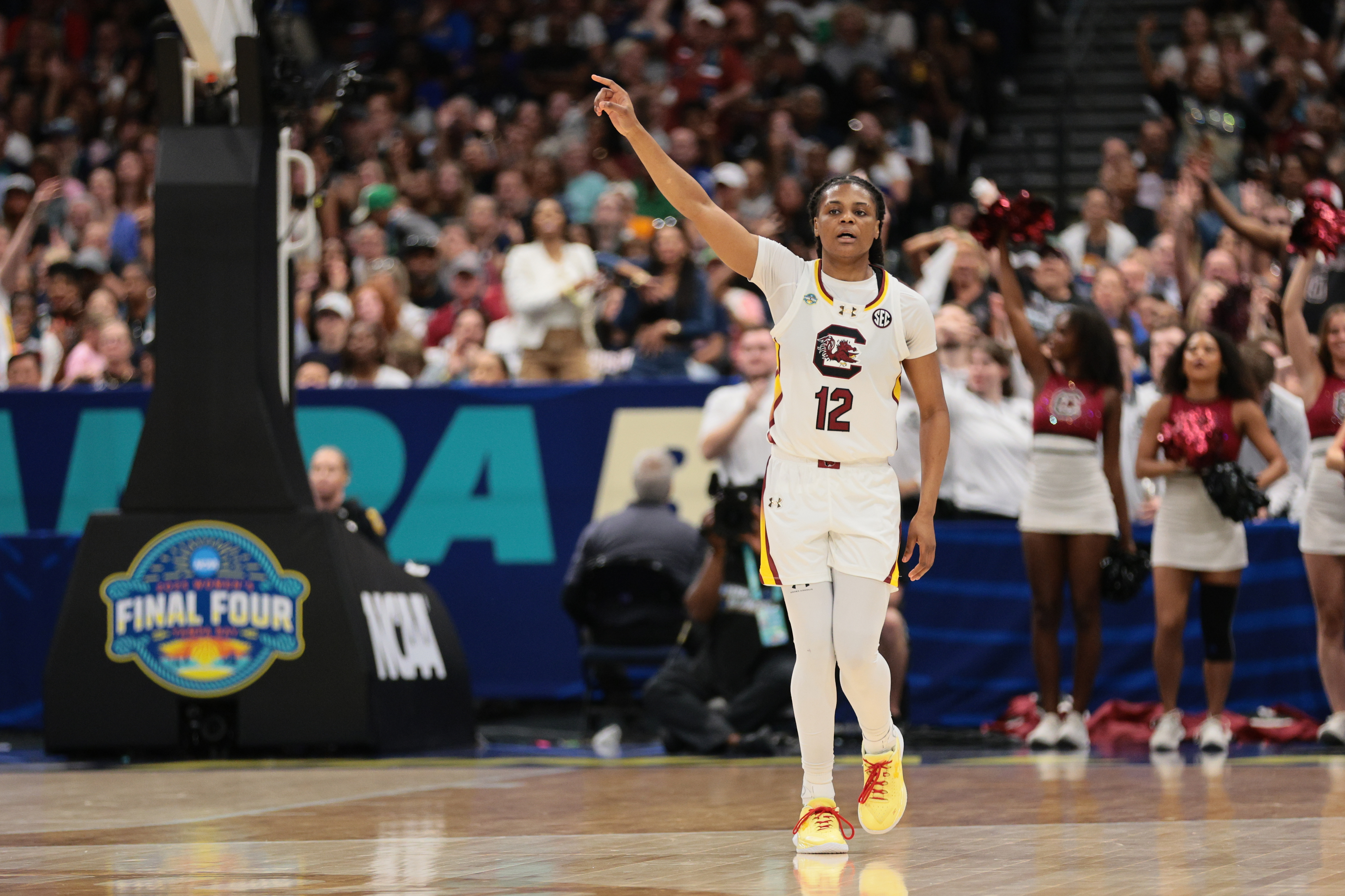 MiLaysia Fulwiley, LSU transfer
