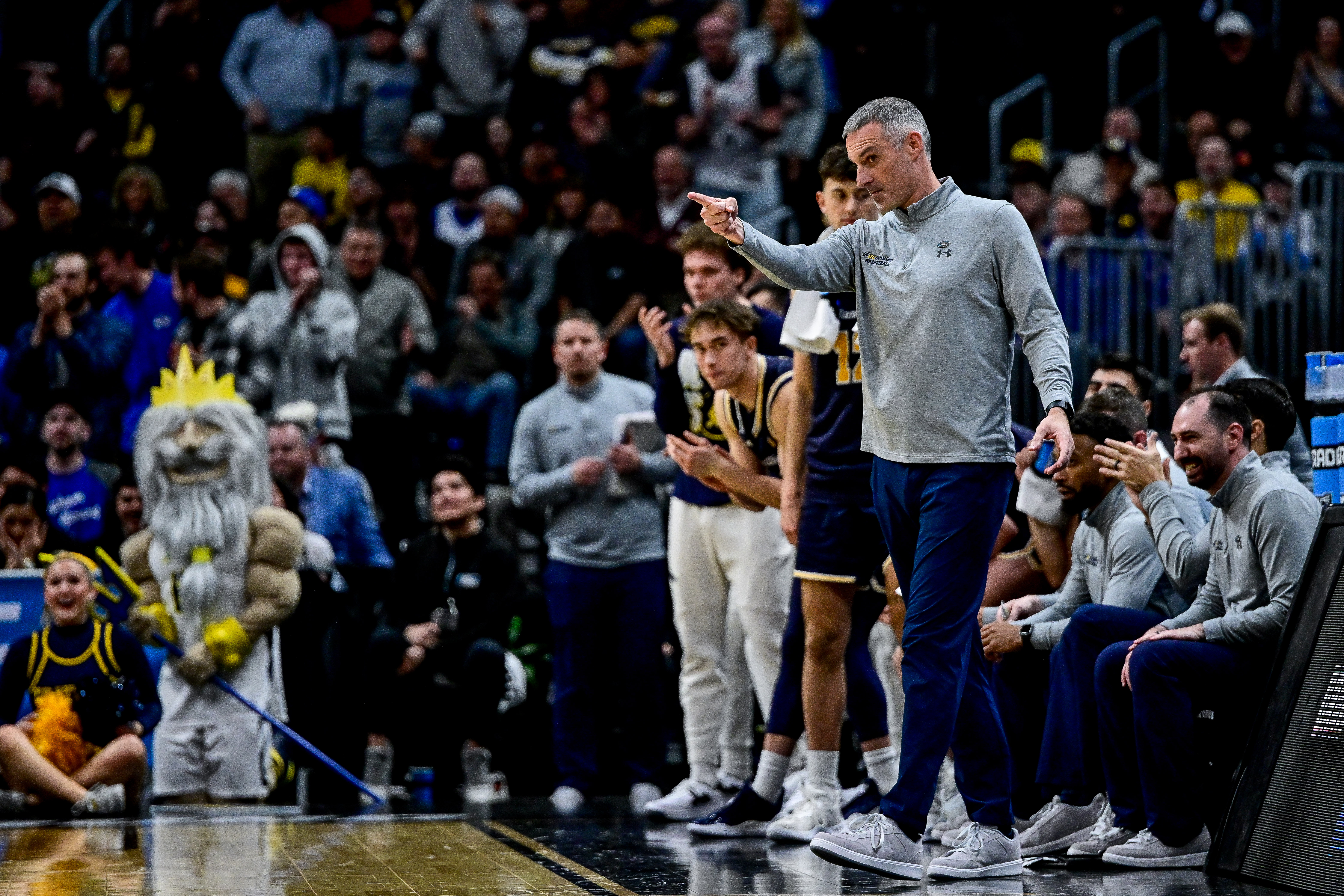 Eric Olen, New Mexico coach