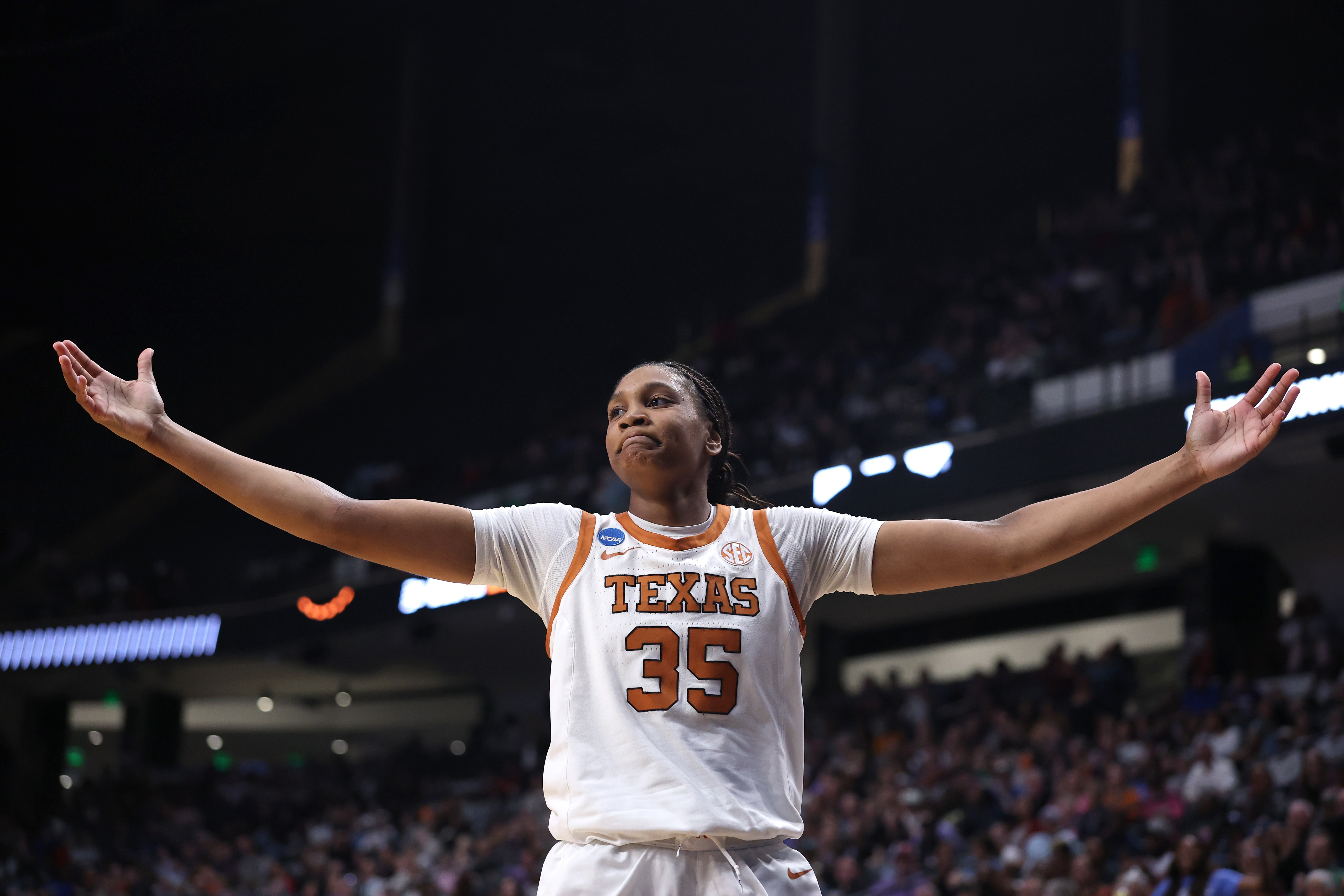 Madison Booker hopes to carry the Longhorns to a national title.
