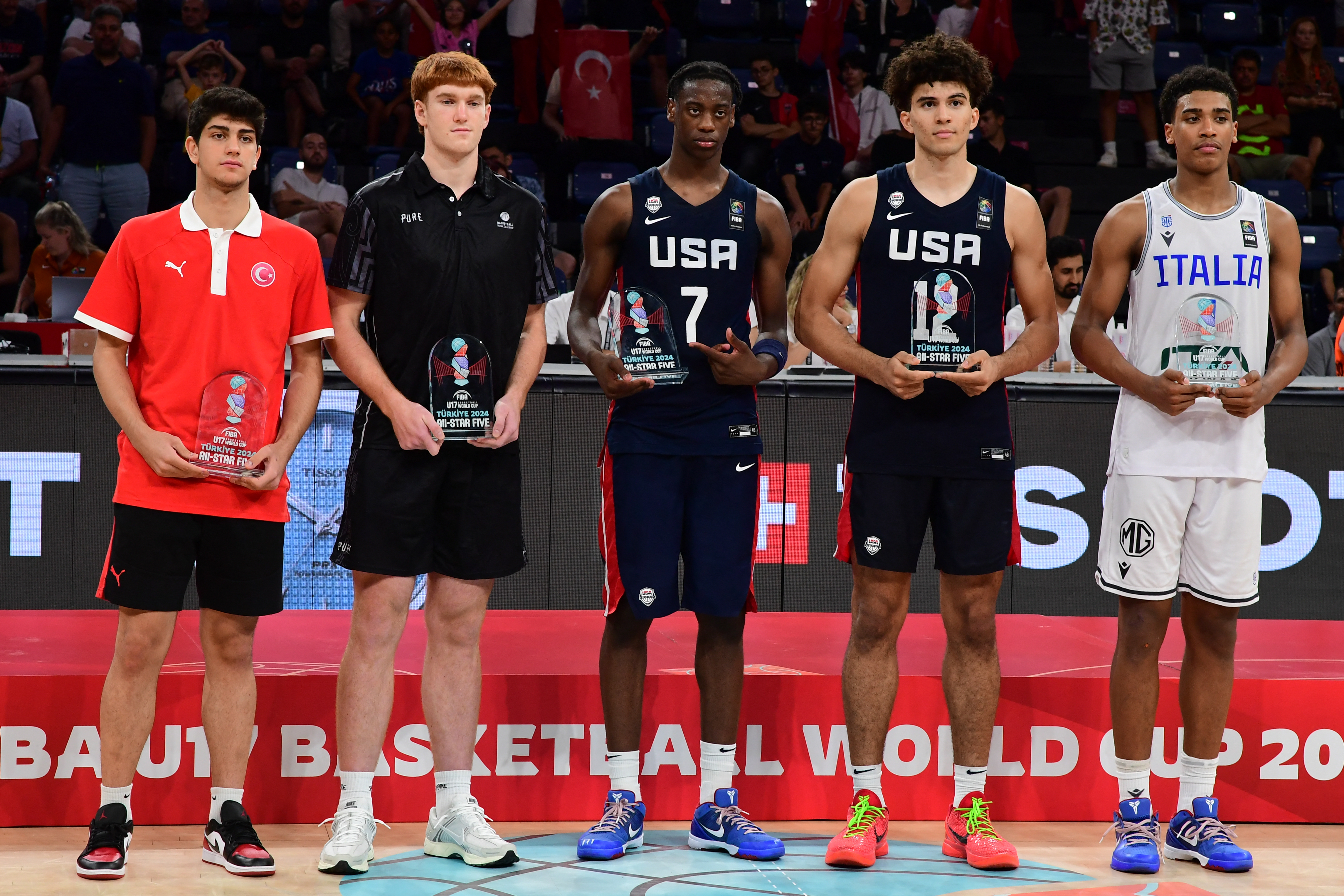 Makicol Perez shined among stars at the 2024 FIBA U17 EuroBasket Tournament. He is pictured here (right) alongside elite recruits AJ Dybansta (middle) and Cameron Boozer (middle right).