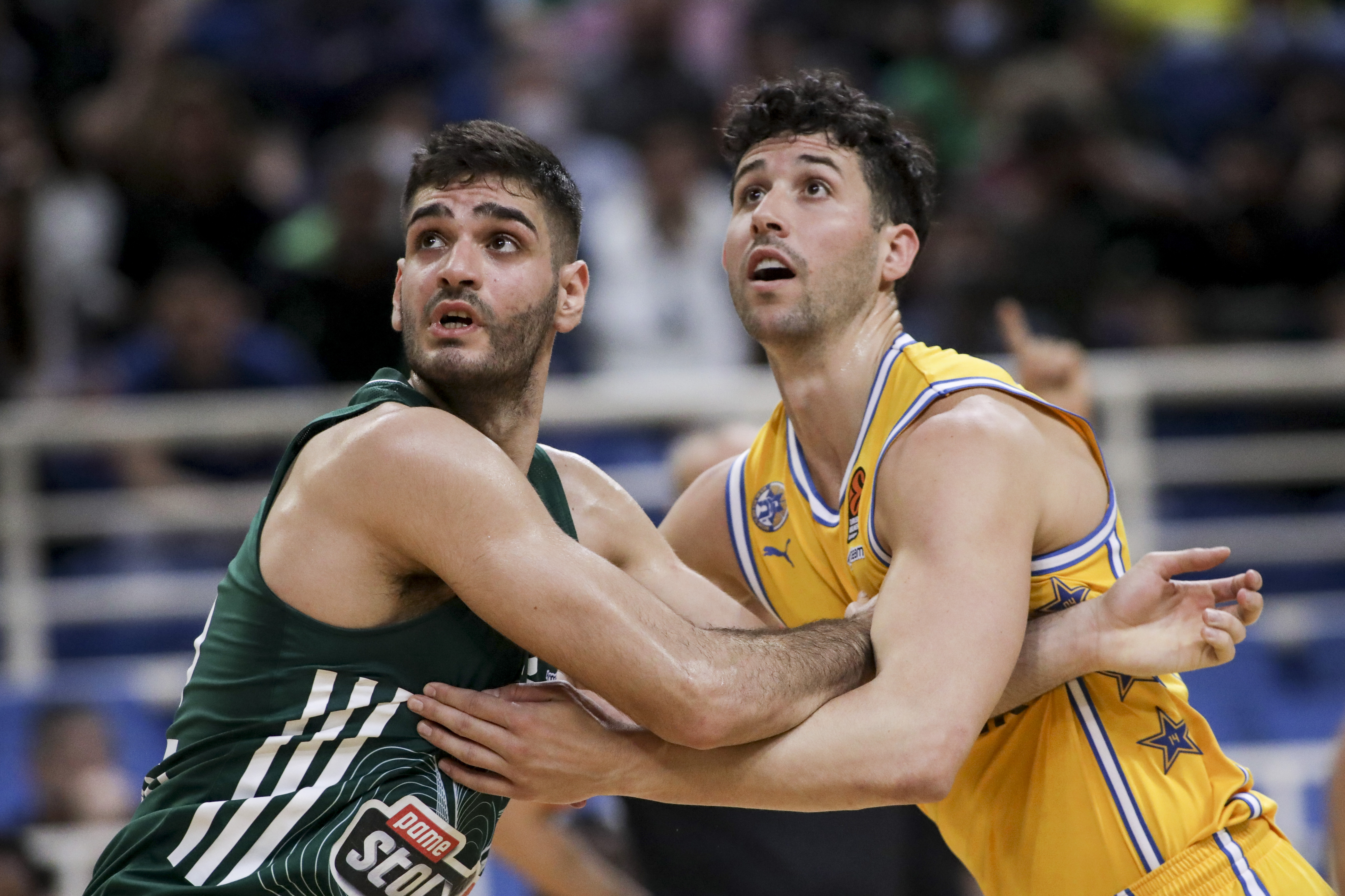 Neoklis Avdalas (left) is an NBA-ready prospect, and one of the most highly-touted hoopers in Greek history