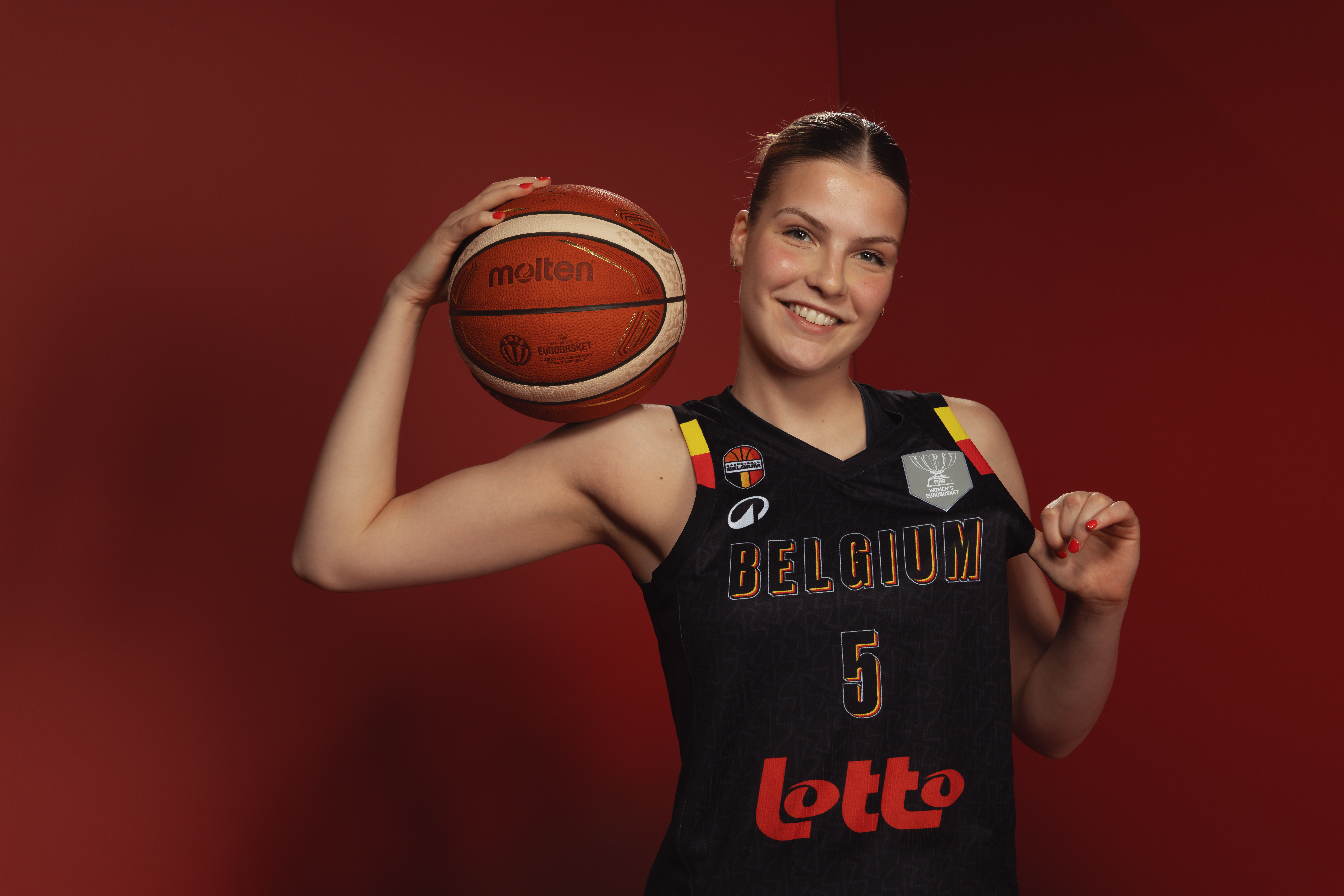 Nastja Claessens brings professional experience and WNBA-caliber talent to Kansas State