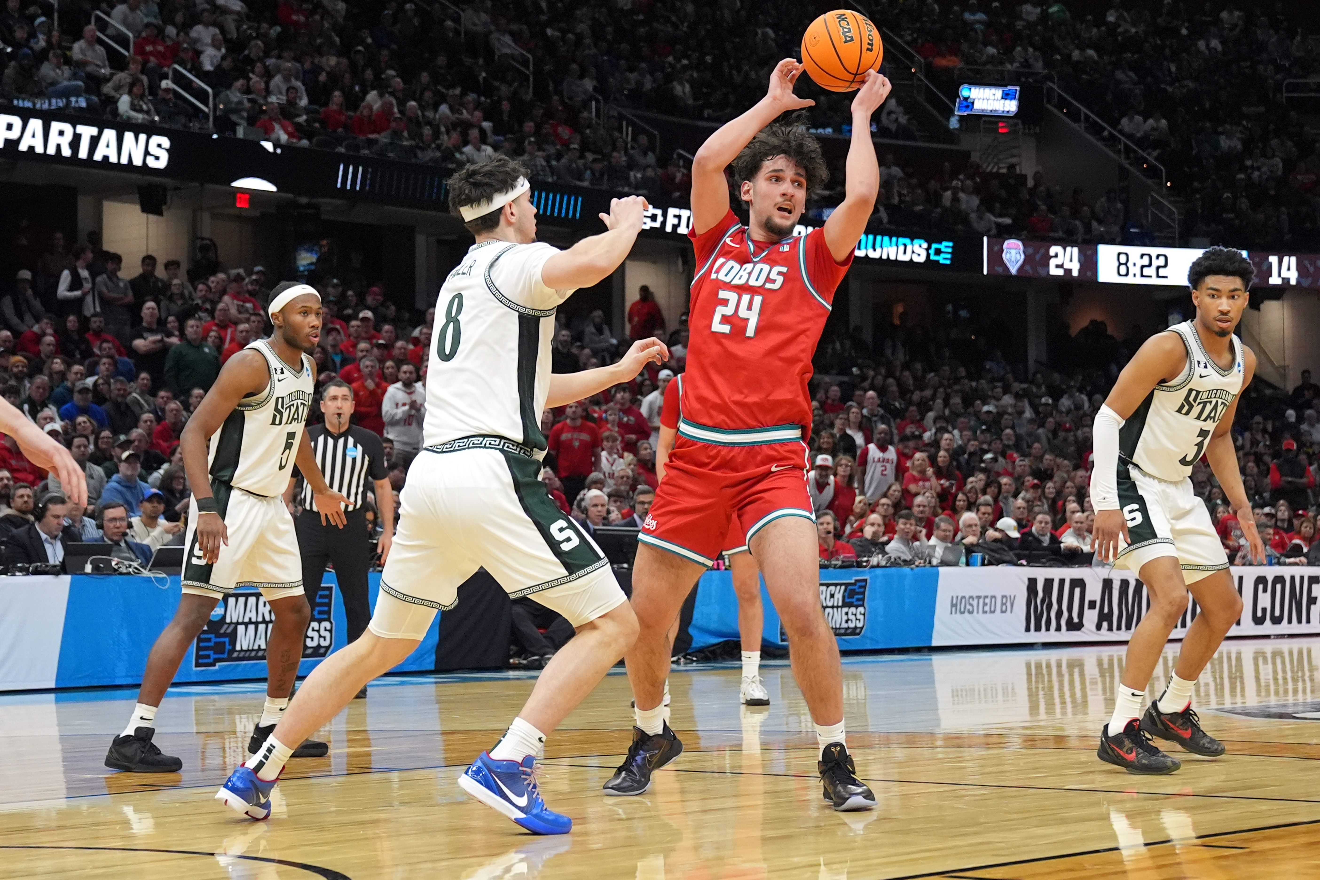 Jovan Milicevic was a great frontcourt piece for New Mexico and has experience playing under Coach Richard Pitino