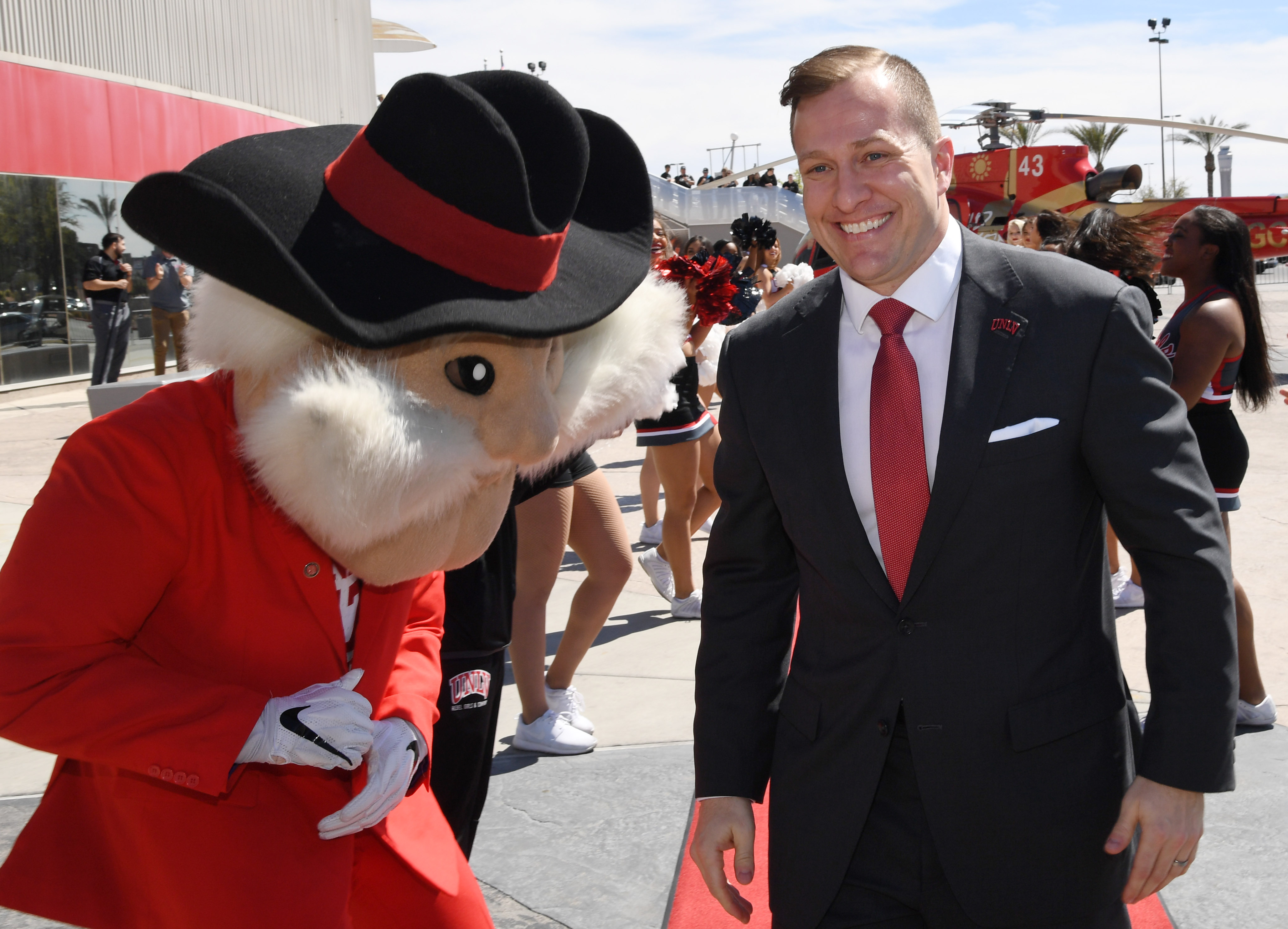 After three seasons with South Dakota State, Otzelberger was named Head Coach of the UNLV Runnin' Rebels in 2019