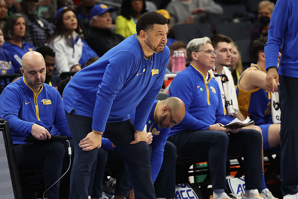 With early home losses to Quinnipiac and Hofstra, Pitt's Jeff Capel finds himself on the hot seat