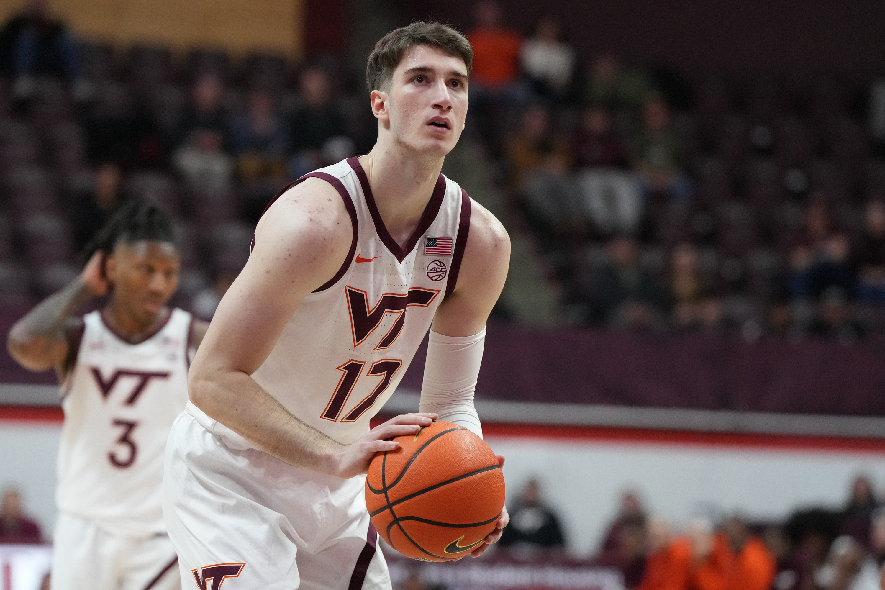 Fans have dubbed Neoklis Avdalas “The Greek God of College Hoops"