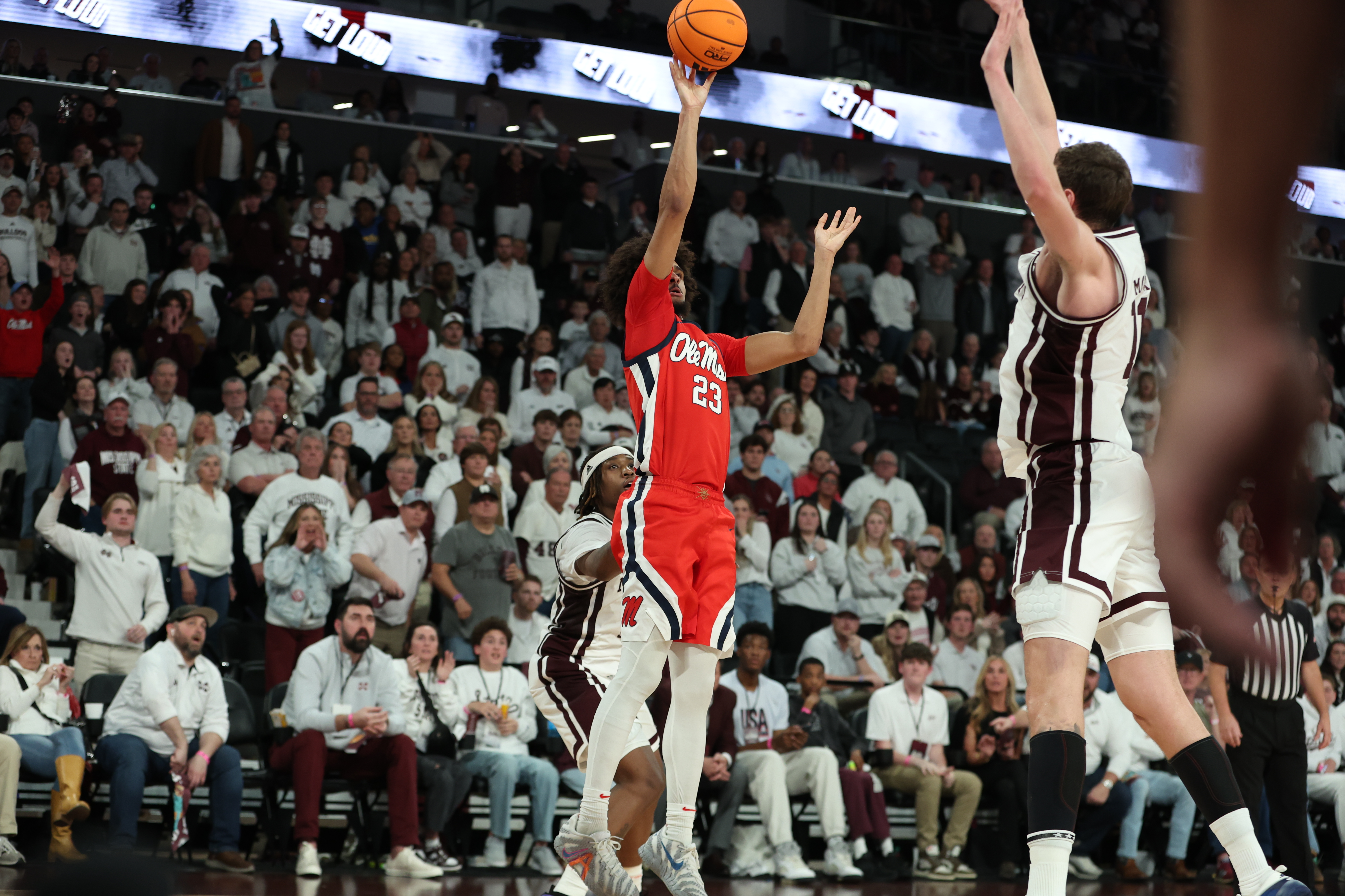 Patton Pinkins going for another game-winning shot in a heated game against the Mississippi State Bulldogs