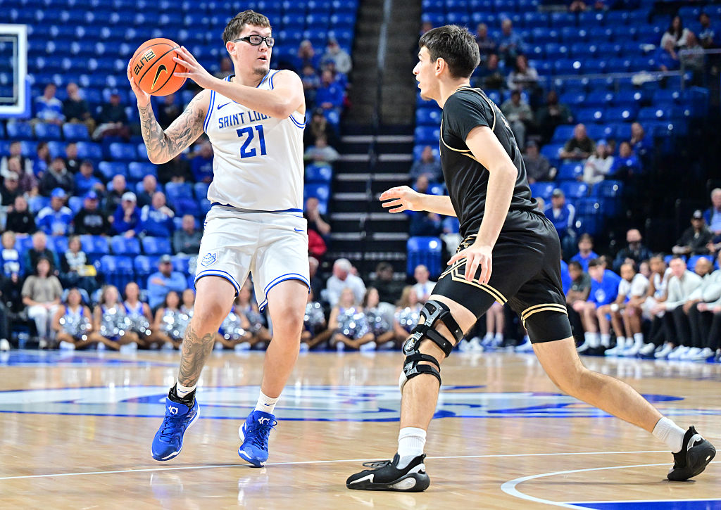 Saint Louis Bilikens big man Robbie Avila