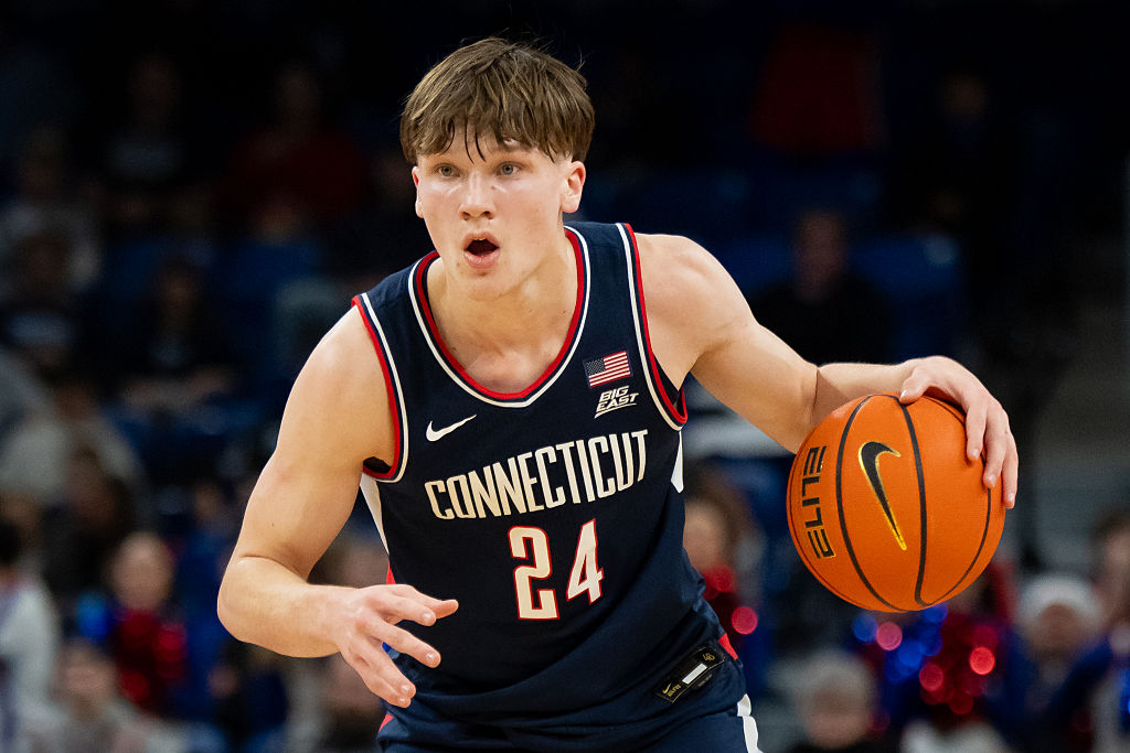 The return of freshman guard Braylon Mullins from an ankle injury gives the formidable UConn offense yet another weapon