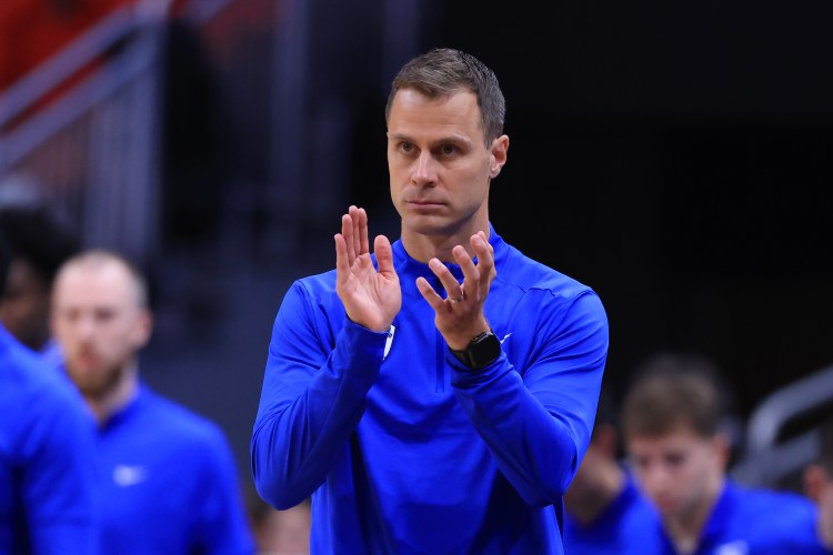 Jon Scheyer's program has landed three five-star commits, including Cameron Williams, a 6-foot-11 forward out of Phoenix