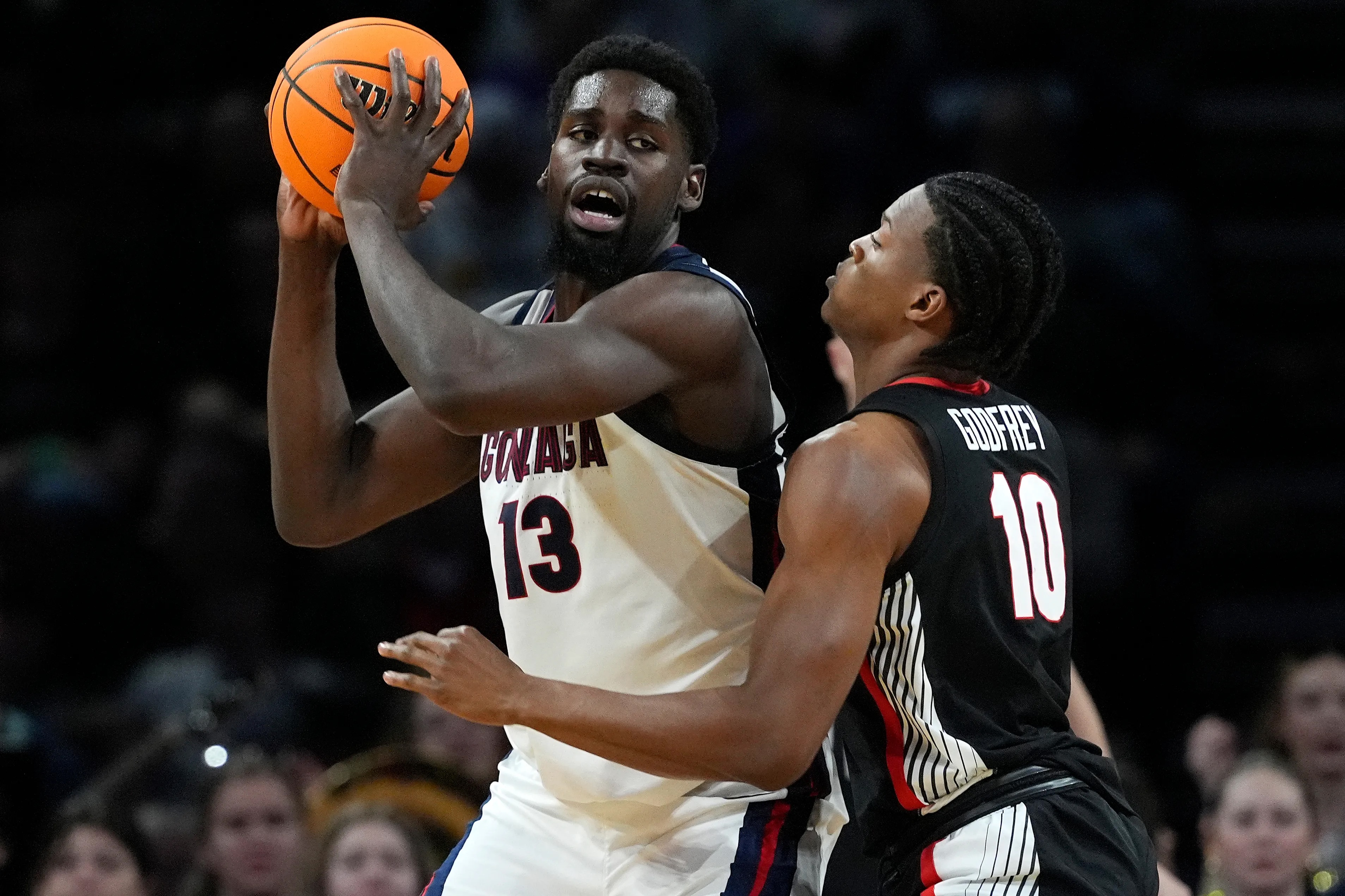 Gonzaga forward Graham Ike is a dominant scorer — but has struggles with ankle issues this season.