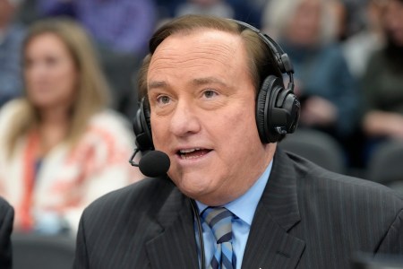 Broadcaster Tim Brando calling a college basketball game