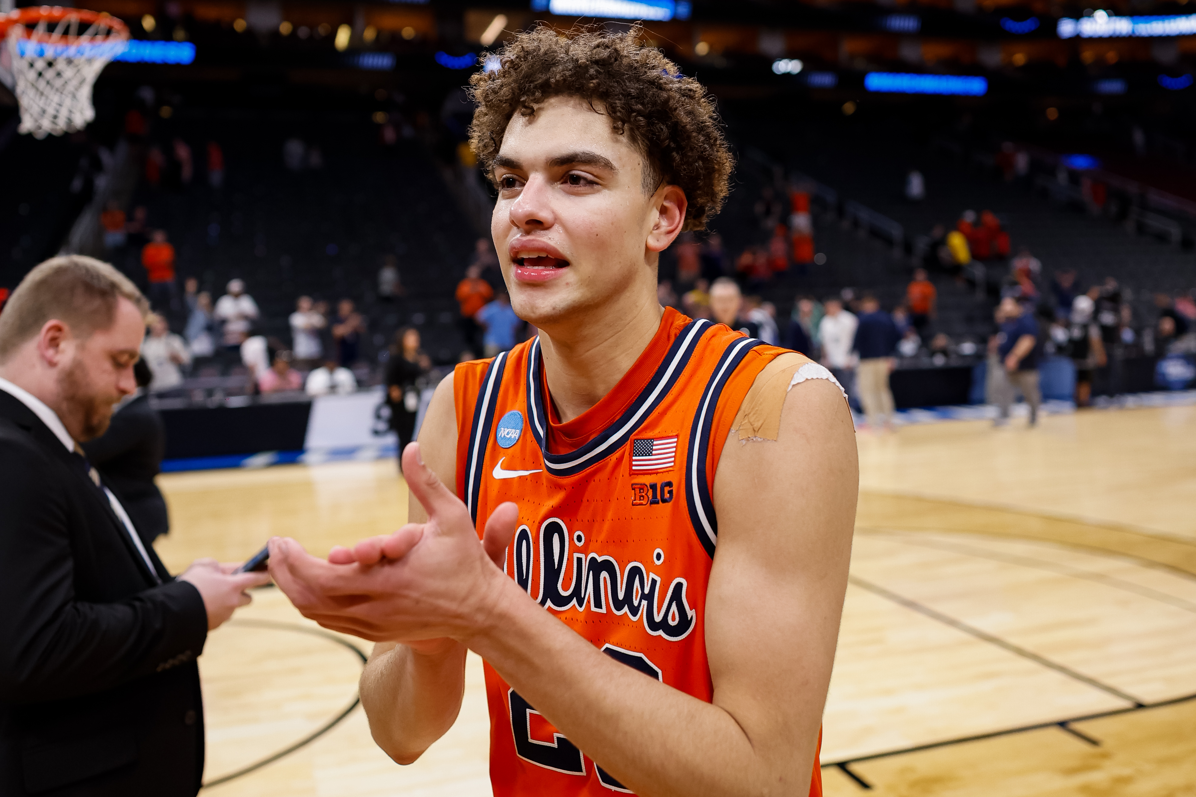 Keaton Wagler had a dominant performance on the glass for the Illini.