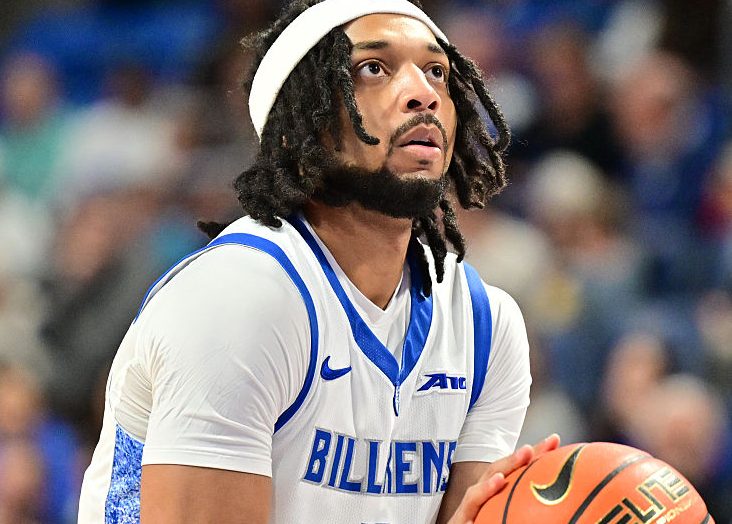 Josh Schertz coaching the Billikens during a first-round win over Georgia in this year's NCAA Tournament