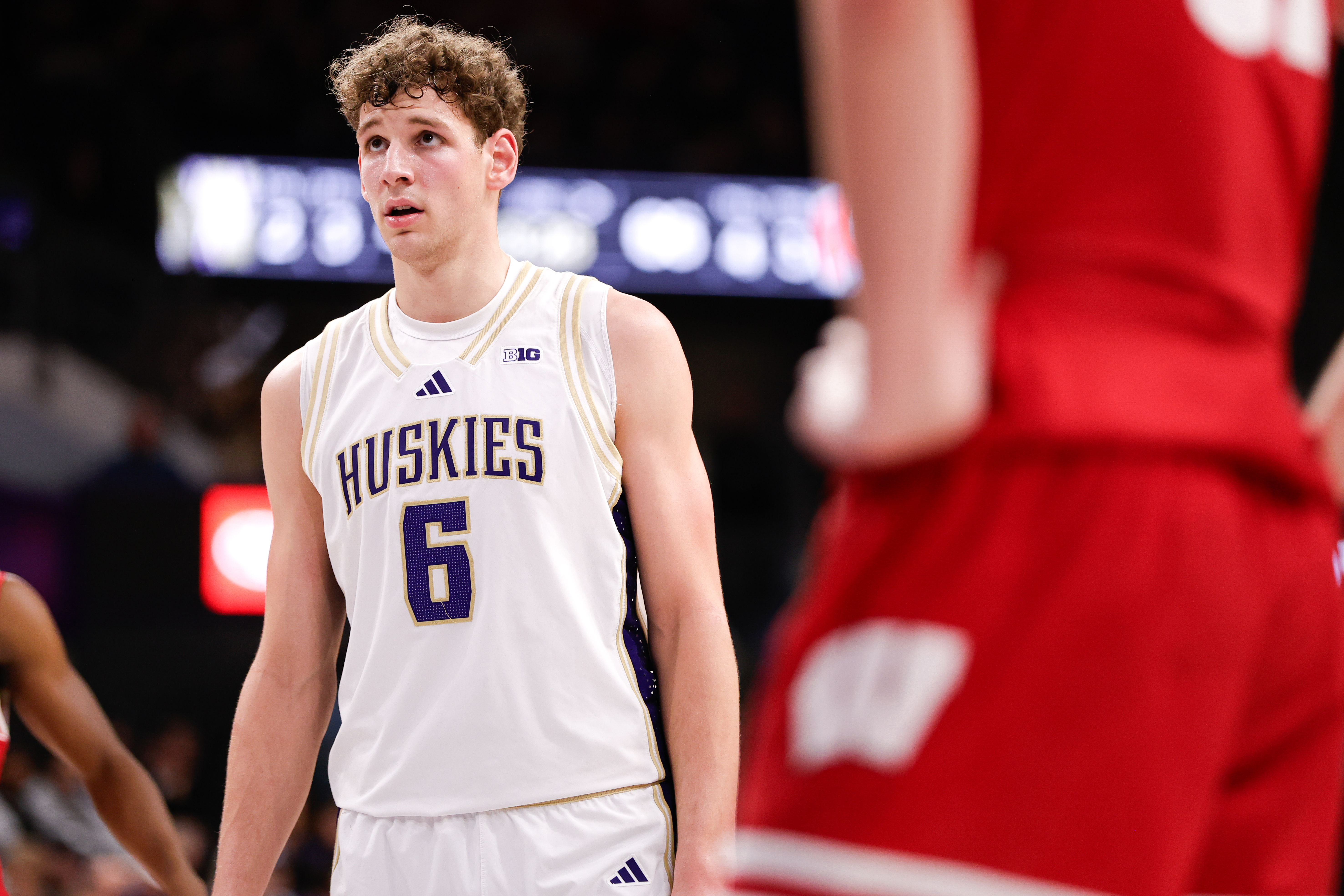 Washington's mediocre season caused Hannes Steinbach to fly under the radar as a freshman but he has the tools to be an impact player in the NBA