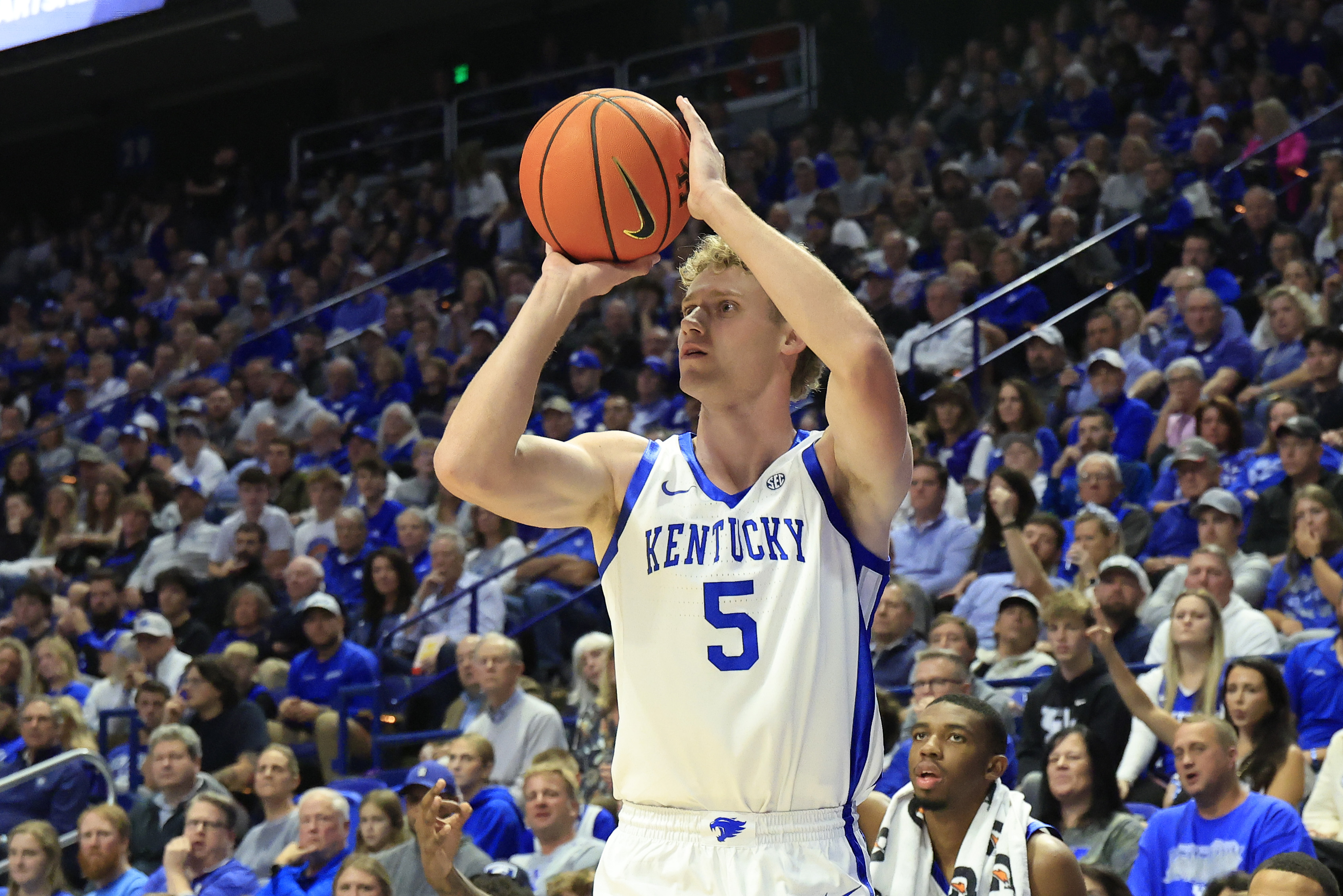 Collin Chandler made 41 percent of his shots from long distance with the Wildcats last season
