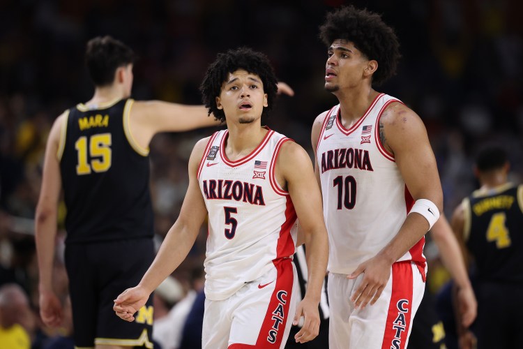 Brayden Burries (#5) and Koa Peat (#12) are leaving Arizona for the NBA, but the Wildcats still have plenty of talent left to work with next season
