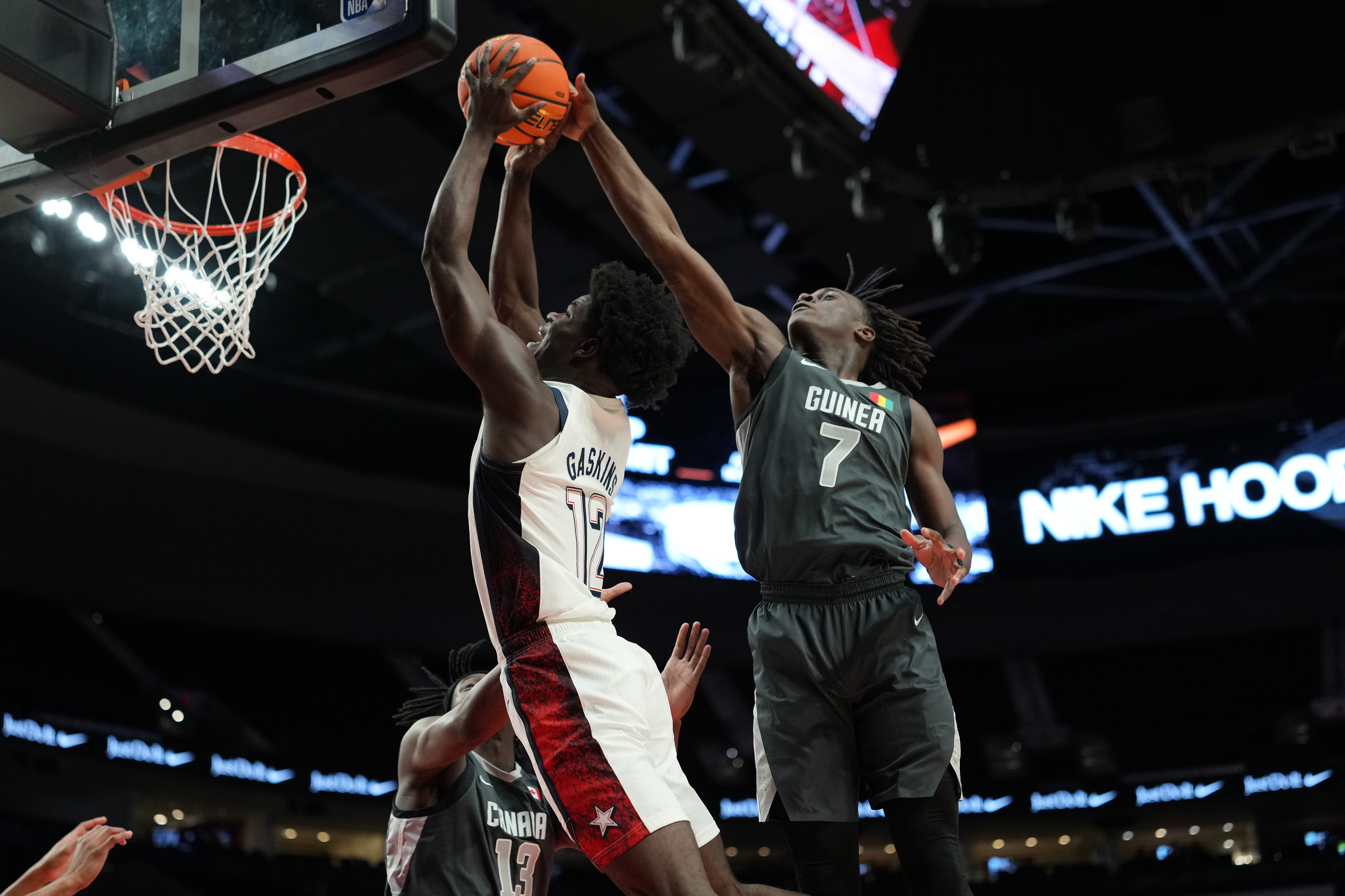Veratile wing Abdou Toure (#7) chose Arkansas and head coach John Calipari over UConn