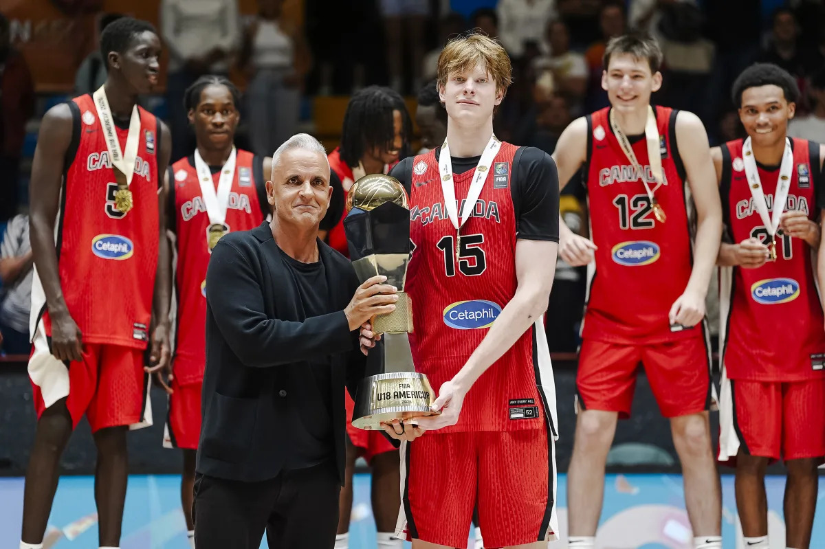 Maxime Meyer (#15) is a 7-foot-1 center who has committed to play college ball at Duke