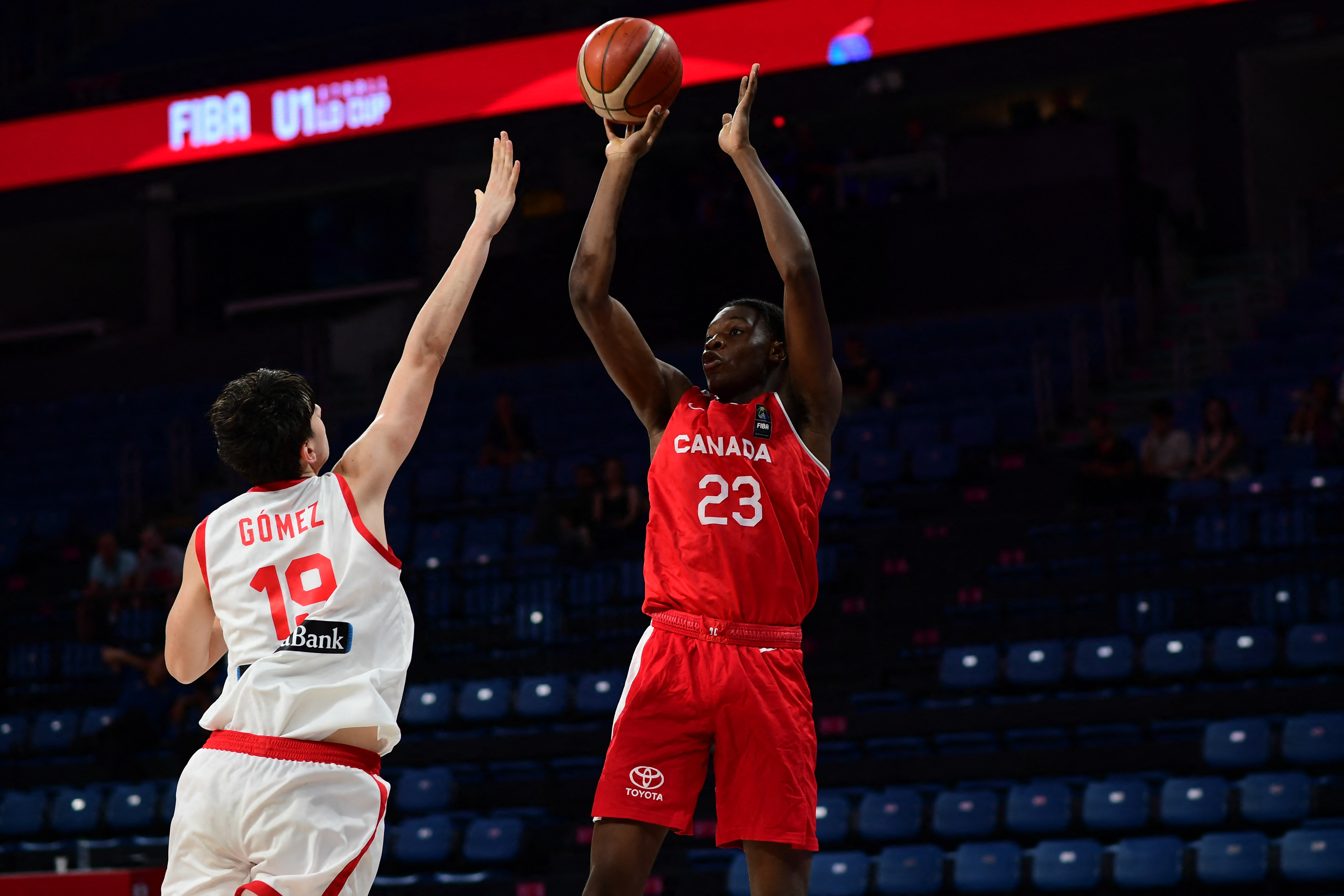 Paul Osaruyi, seen here in action for Team Canada's U17 squad, has drawn comparisons to NBA great Amar’e Stoudemire