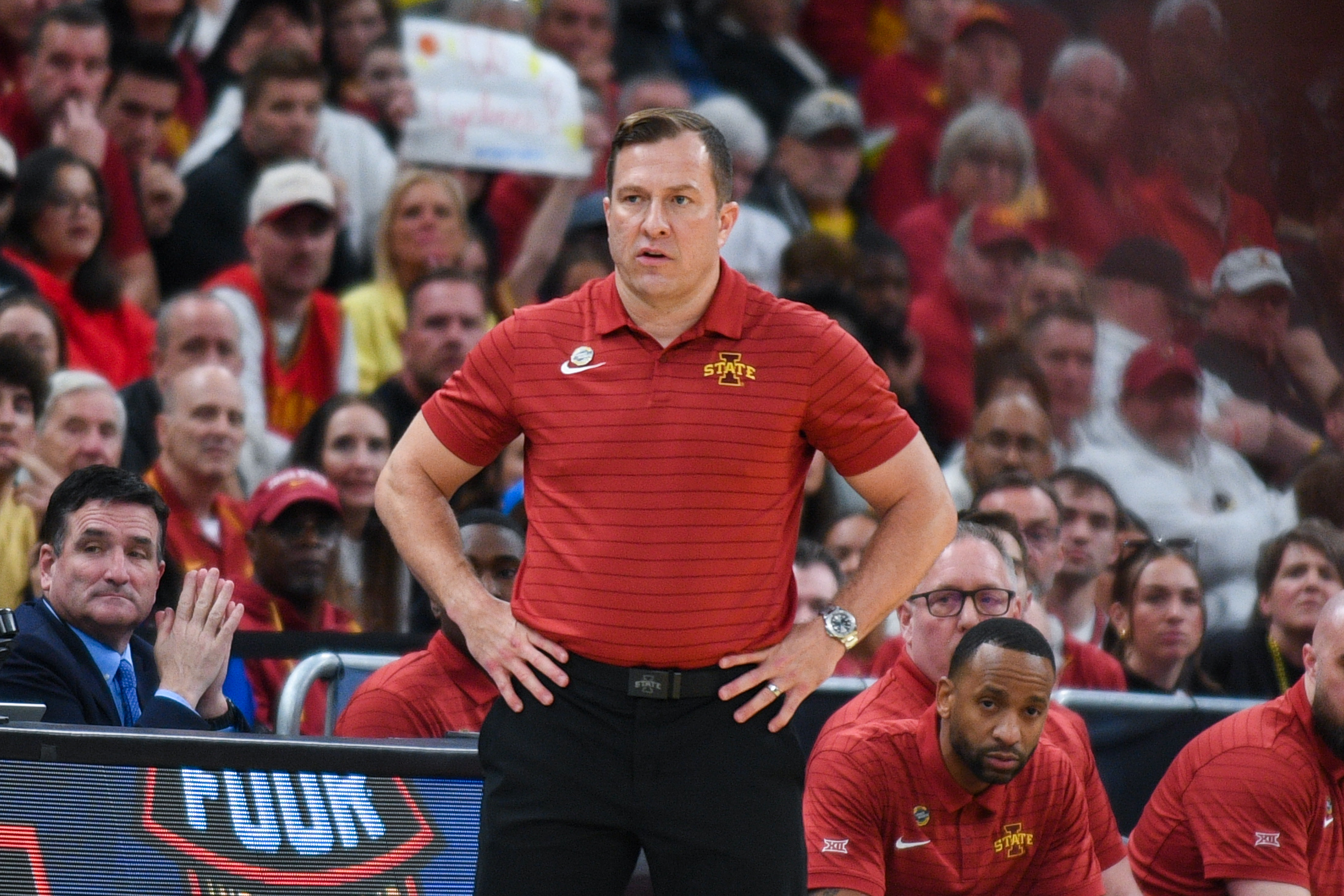 Iowa State head coach TJ Otzelberger looks on from the sidelines during a 2026 NCAA Tournament game