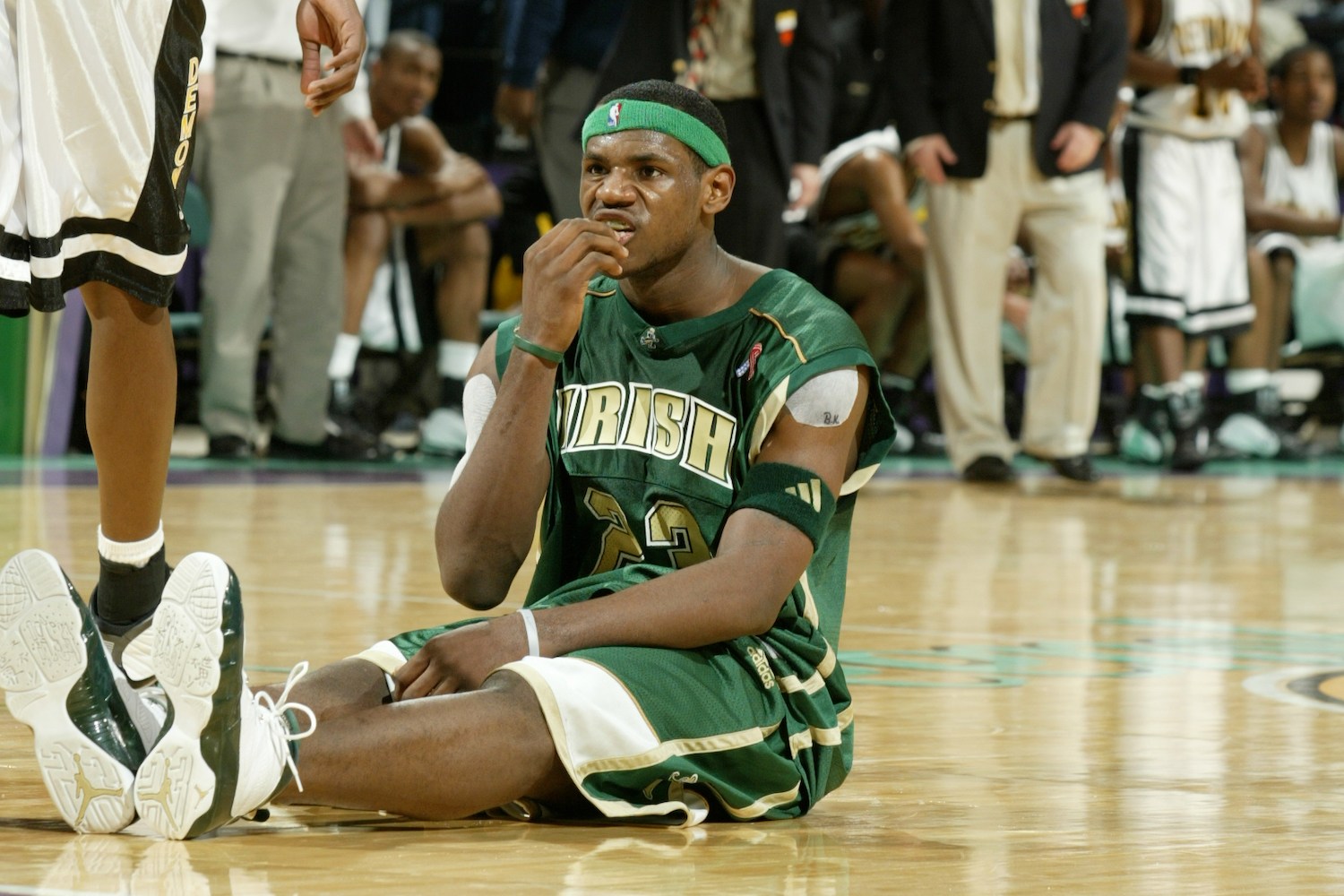 St. Vincent High School's LeBron James takes on R.J. Reynolds High in 2003