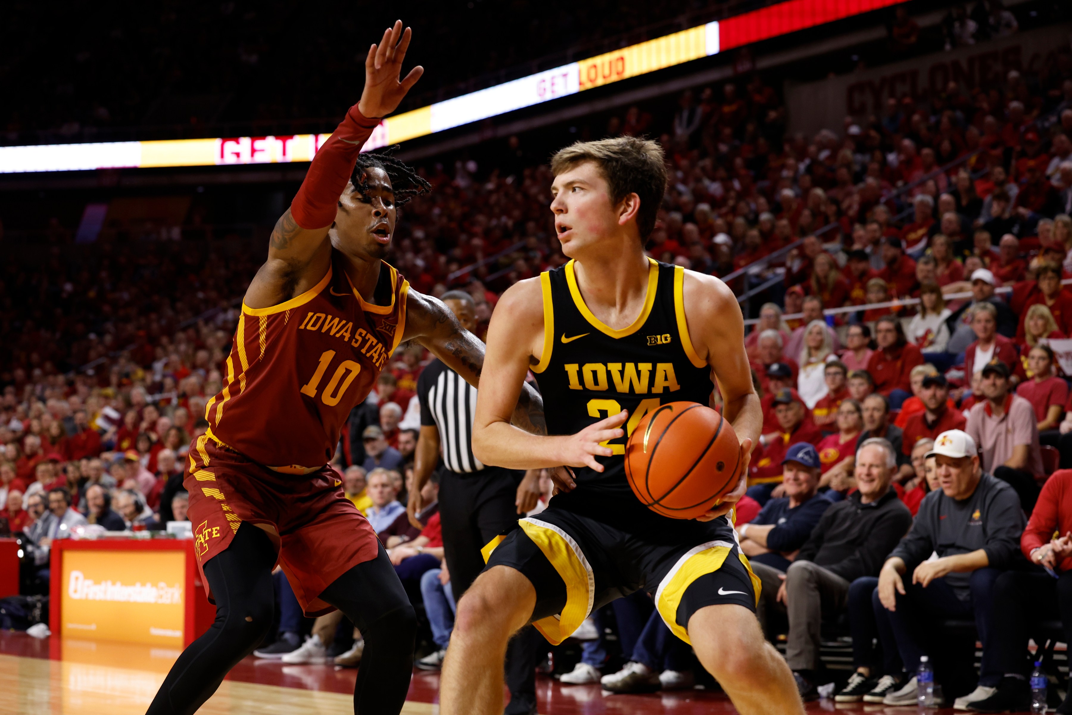 Hoiberg's foray into NBA basketball led Sandfort to sign with the Iowa Hawkeyes
